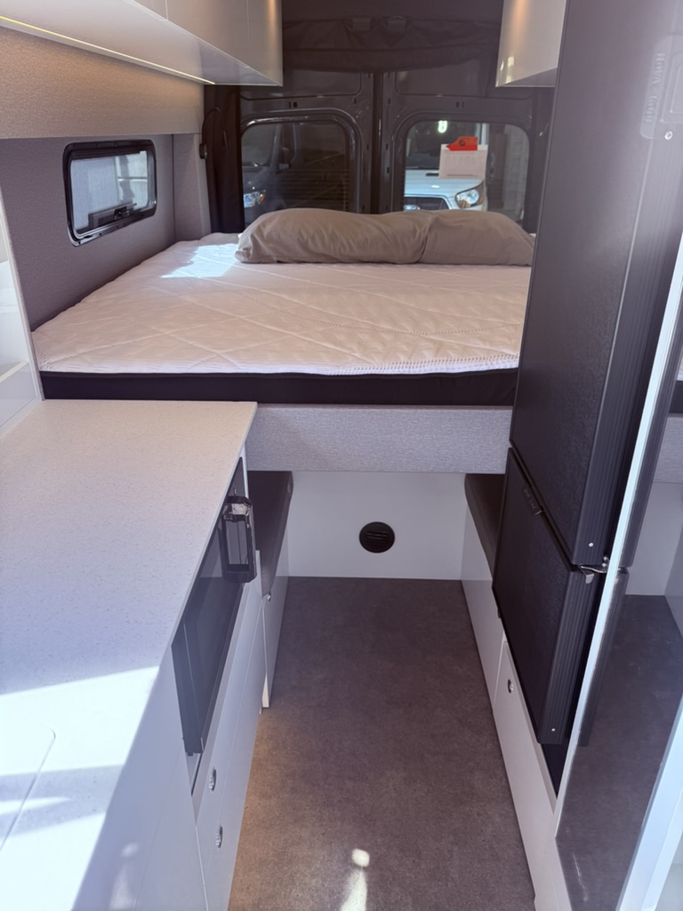 21E51823-965F-4743-BD94-1E5F1B2B8326_1_105_c