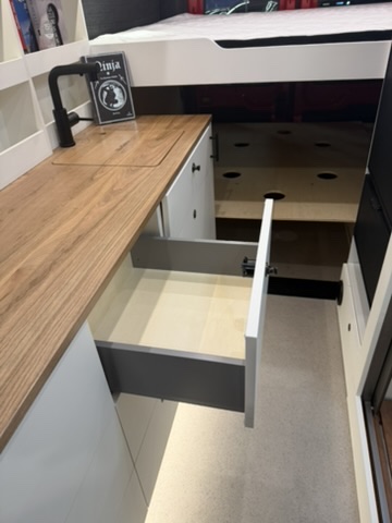 40827DBB-2738-473D-BE6B-A05A603C0B51_4_5005_c