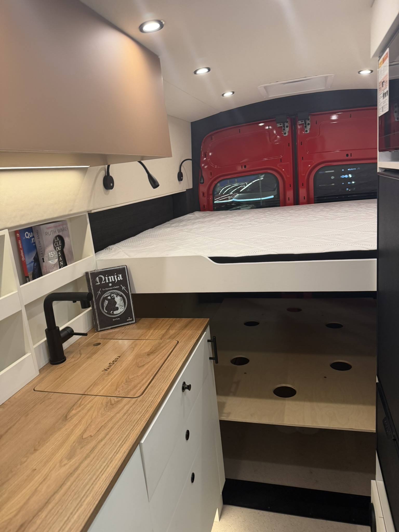 B80590FA-26E2-456E-ABD5-495CA3D09162_1_102_o